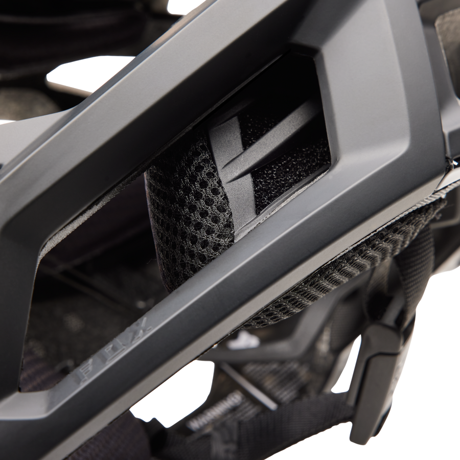 Fox Proframe RS Helmet - Black